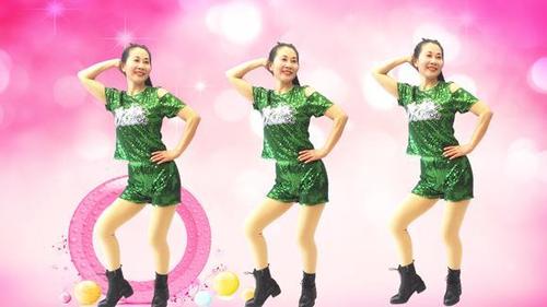广场舞《美美哒》你听歌,我跳舞,简单快乐美美哒-舞蹈