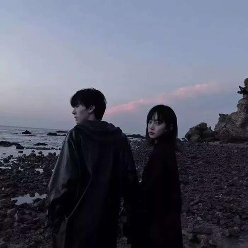 暗黑系双人情侣头像-"星星保护月亮,我保护你."