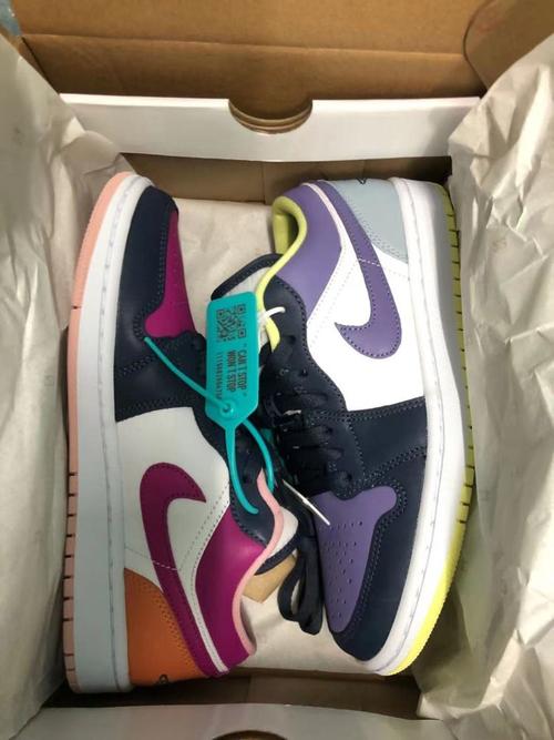 aj1 low 鸳鸯,紫色我爱了!