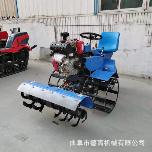 大马力履带拖拉机农用果园开沟施肥机水田旱地履带