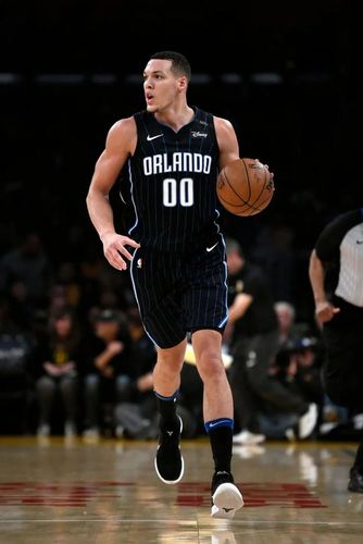 无冕之王丨阿隆-戈登高清壁纸赏析