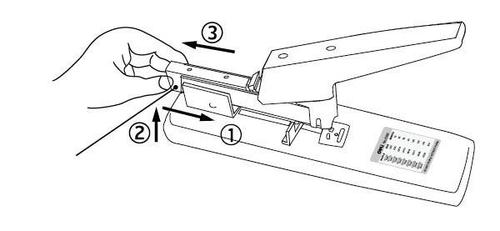 得力 大号钉书机 订书机 重型订书机 210页 加厚 0399