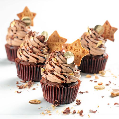 特价纸杯蛋糕 同城_pitta轻盈巧克力子纸杯蛋糕cupcake礼盒装情人节