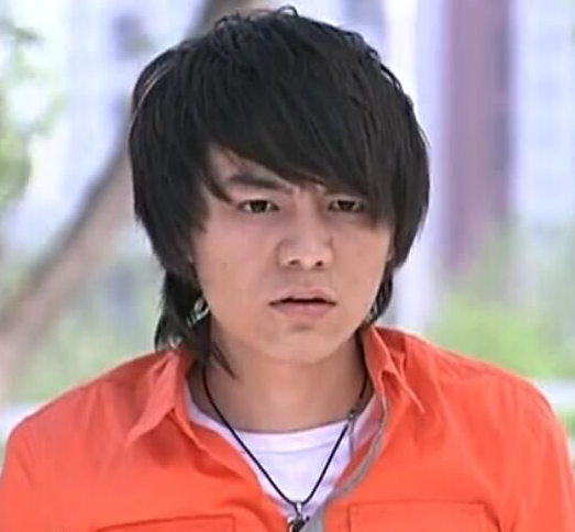 《铠甲勇士刑天》的主角是谁?