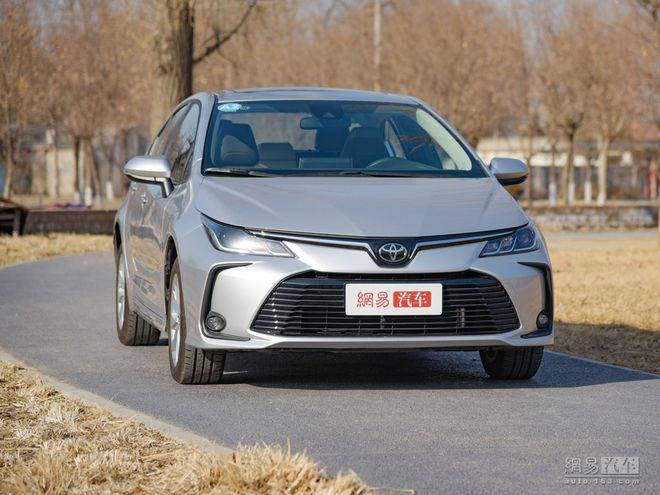 丰田卡罗拉 2019款 1.2t s-cvt gl-i豪华版2021款 1.