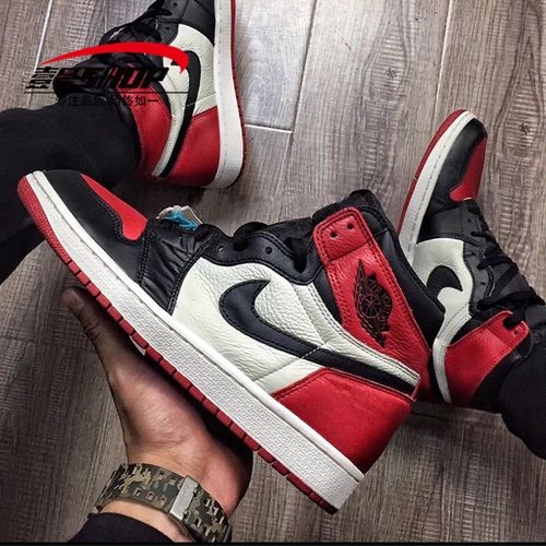 007 610 555088 黑蓝情侣款 黑脚趾黑红 aj1 retro 1