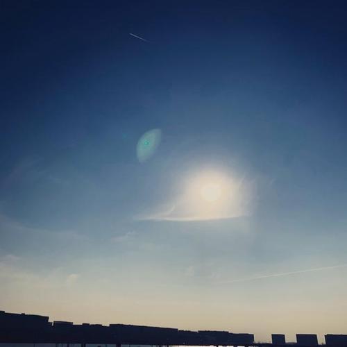 晴空明日