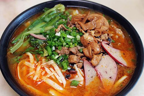 螺狮粉先生 陈晓卿青睐螺蛳粉日卖千份