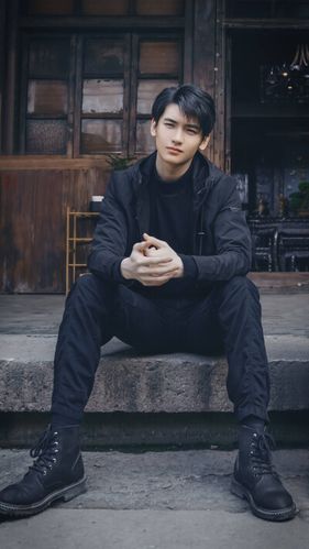 小哥张起灵×黄俊捷重启之极海听雷