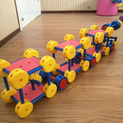 英迪国际幼儿园首届"万能工匠亲子活动"