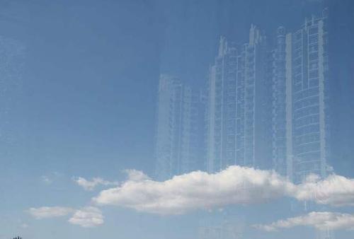 海市蜃楼的出现在地球上几乎都找不到原型细细回想让人害怕