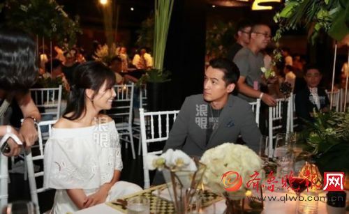 林心如霍建华婚礼花絮:林心如美美哒 胡歌遭调侃(5)