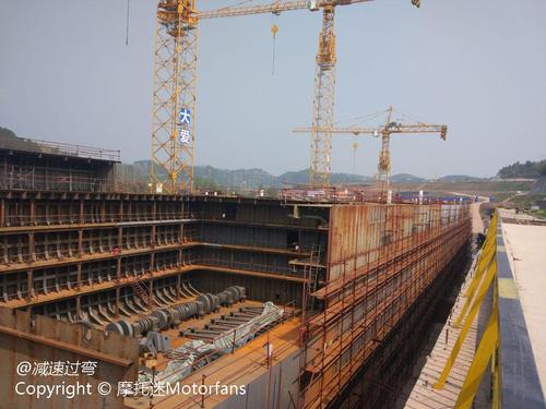 四川大英县1:1复制泰坦尼克号?