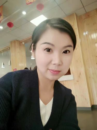 我是未来贝星国际艺术幼儿园冯艳,我为自己代言