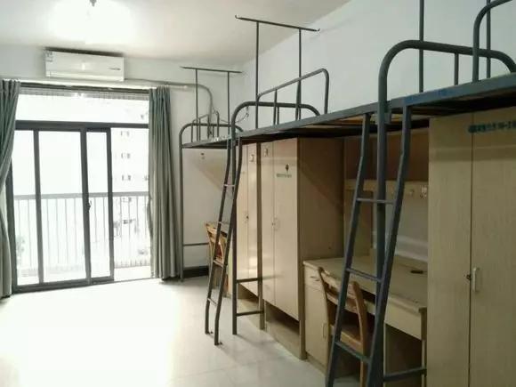 准备 ps:图片仅供参考 有可能部分美院宿舍已整修过 中国美术学院宿舍