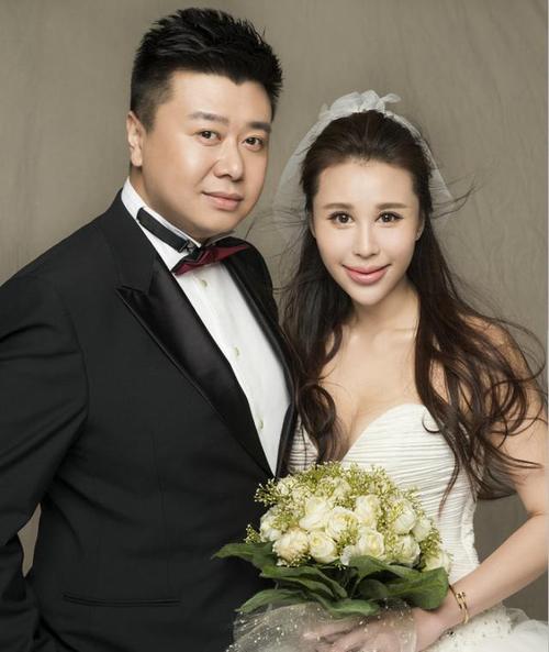 世界冠军马琳前妻近状曝光,曾分得马琳800万别墅,现定居美国