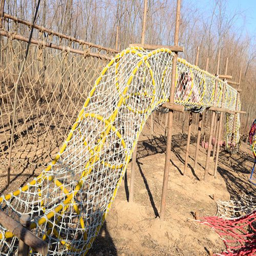 定制 儿童拓展网室内外尼龙网游乐园训练户外攀爬网彩虹树钻网洞