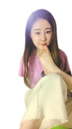 社会    无臂女孩高考圆梦后屡遭碰壁终成励志偶像 杨莉   杨莉大学