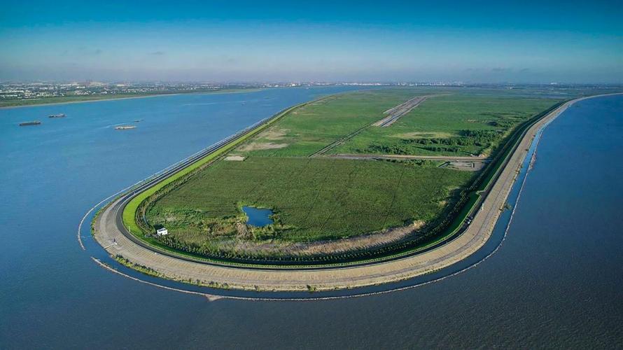 (图:常熟铁黄沙生态岛)