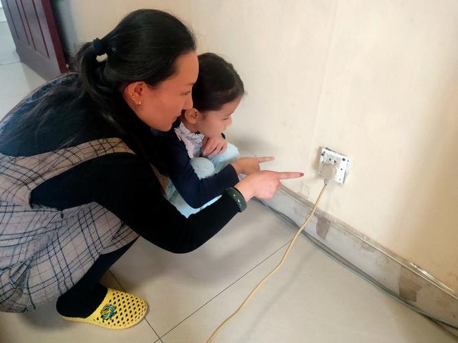 持续开展"四个一家庭安全守护"安全隐患大排查活动