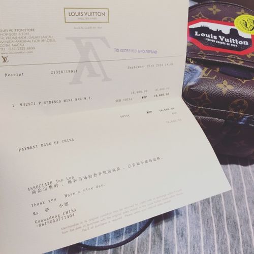 lv小书包mini徽章版_路易威登怎么样_迷你_贴纸_香港