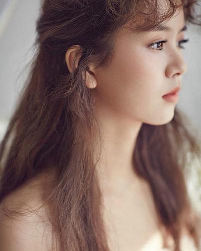 我们来聊聊韩国目前大势的小女演员?主要是三金