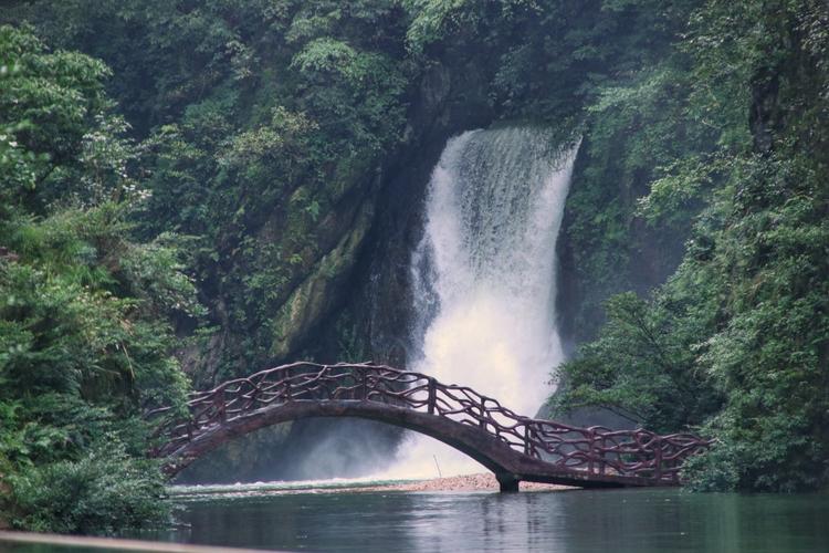 十一"黄金周"来福泉洒金谷放肆玩,赢大奖