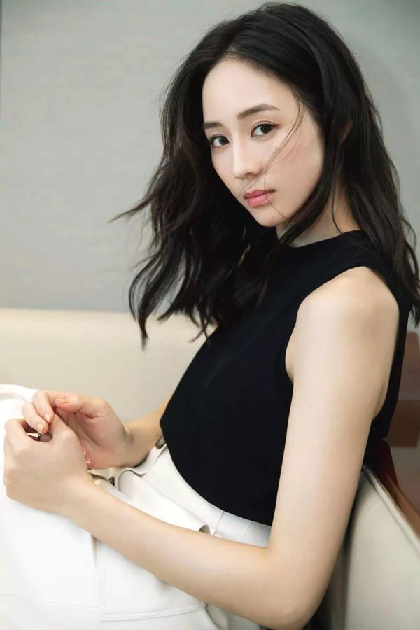 张钧甯美图集锦,演艺圈高学历气质美女!喜欢的赶快换壁纸了!