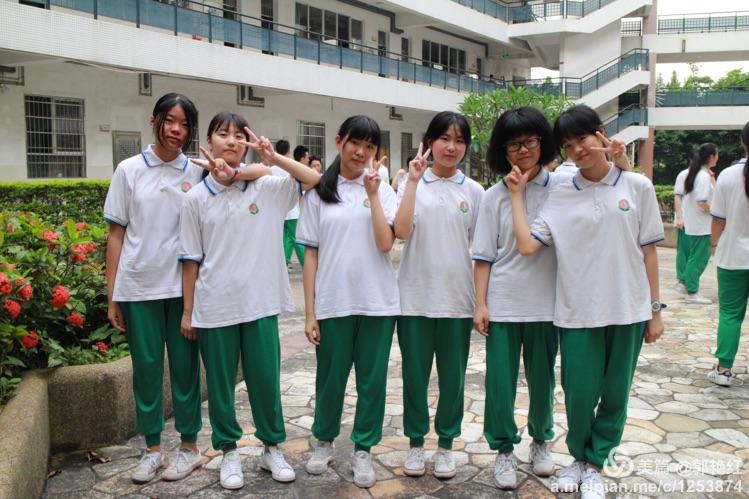 广州市第四十七中学汇景实验学校毕业季初三(8)班毕业