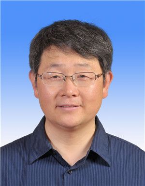 张立国