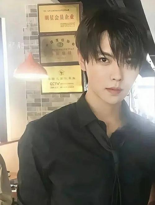 谁知道肖宇梁的营销是哪家的吗?从沙海就开始营销最