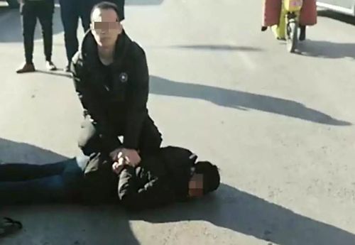 沧州一黑社会团伙被摧毁,19人落网