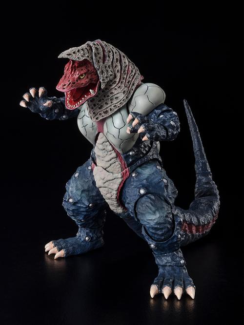 h.figuarts 怪兽哥尔赞