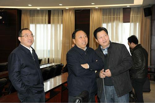 2012年2月15日,武汉市常务副市长贾耀斌在市政府副秘书长刘志辉