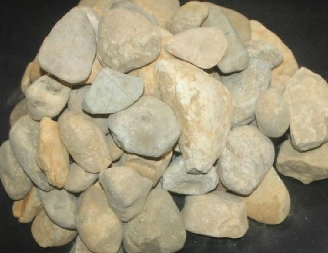 大马坎翡翠毛料