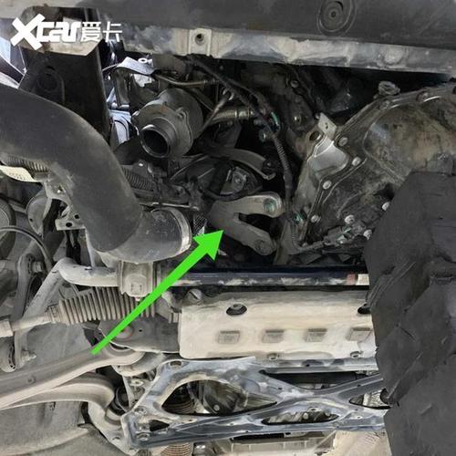 奥迪a6发动机异常抖动,问题检查出来后,修车师傅:这车都这样