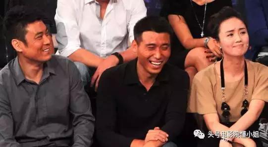 李乃文对唐旭也是赞不绝口,称他是"我们班的小帅哥,台词课代表,形体课