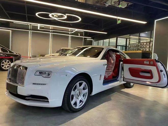 劳斯莱斯魅影超跑 个性鲜明咆哮选配价格