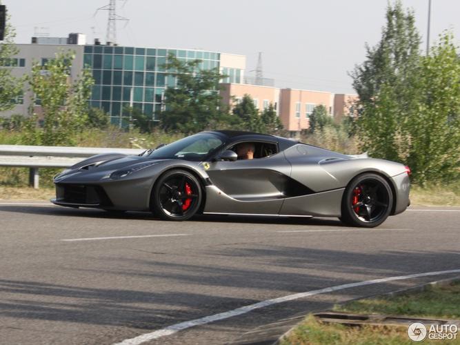 ferrari laferrari aperta