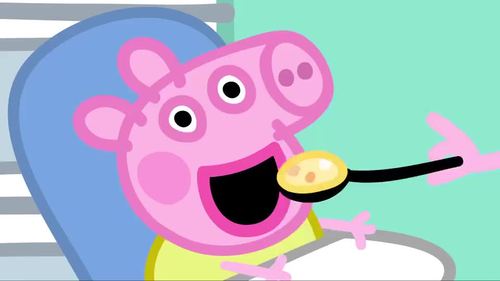 小猪佩奇小宝宝亚历山大来了佩奇还喂了他吃饭佩奇真棒
