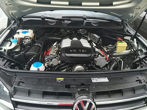 泰州-途锐 2011款 v6 tsi 高配型