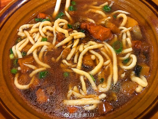 秒杀美国加州牛肉面,石家庄特色小吃抿须儿饸饹价格不