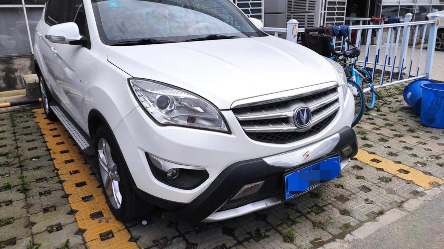 长安cs35怎么样 14年长安cs35二手价