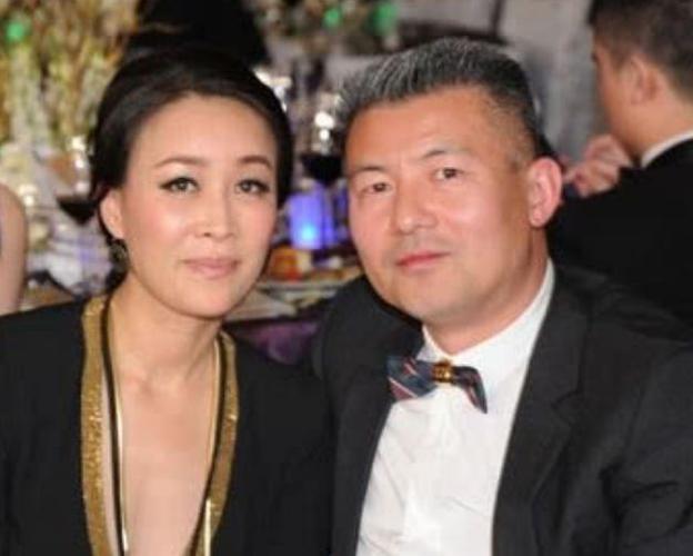 娱乐资讯那英51岁老公曝光