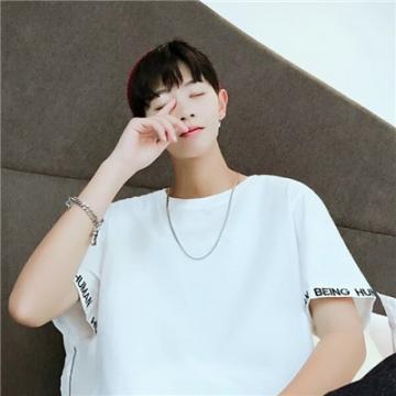 唯美小清新男生头像2019 我不愿在孤单的红尘里独醉