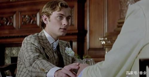 《王尔德的情人》:我们都在阴沟里,但仍有人仰望星空