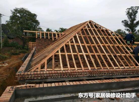 不顾父母反对砸25万建一层别墅,农村建房以高为贵,父母很生气