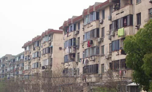 101医院附近五河新村两室一厅一卫,满五年,单价5000一平方