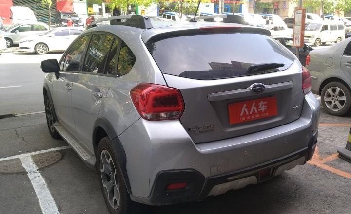 斯巴鲁xv2012款20i精英导航版