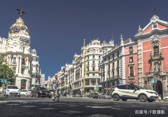 《西班牙马德里建筑风景》小尉迟-协助拍摄